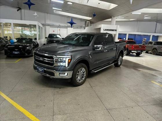 FORD F-150 5.0 V8 GASOLINA CD LARIAT BLACK FX4 AUTOMÁTICO